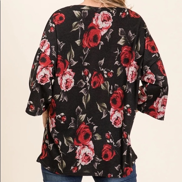 Relaxed Soft Knit Tunic - Black Floral - Picture 2 of 4